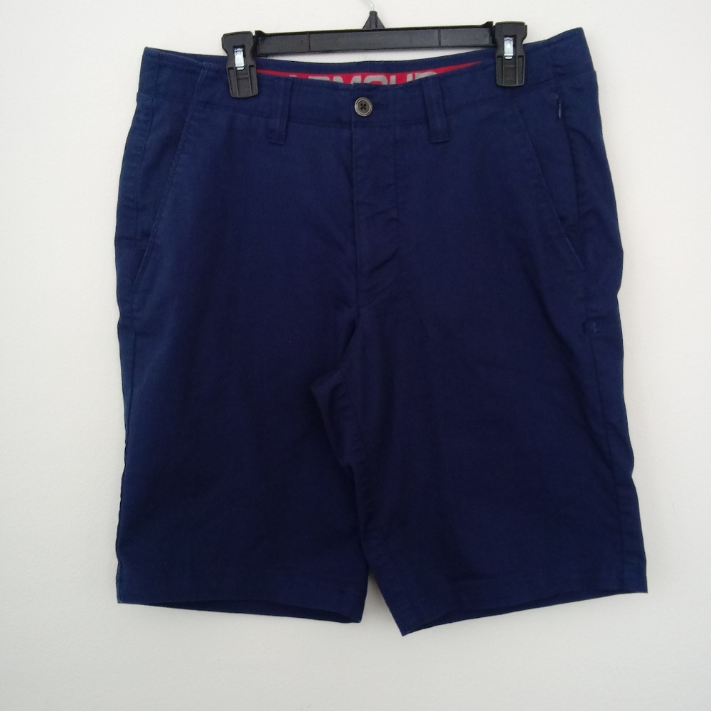UNDER ARMOUR SHORTS